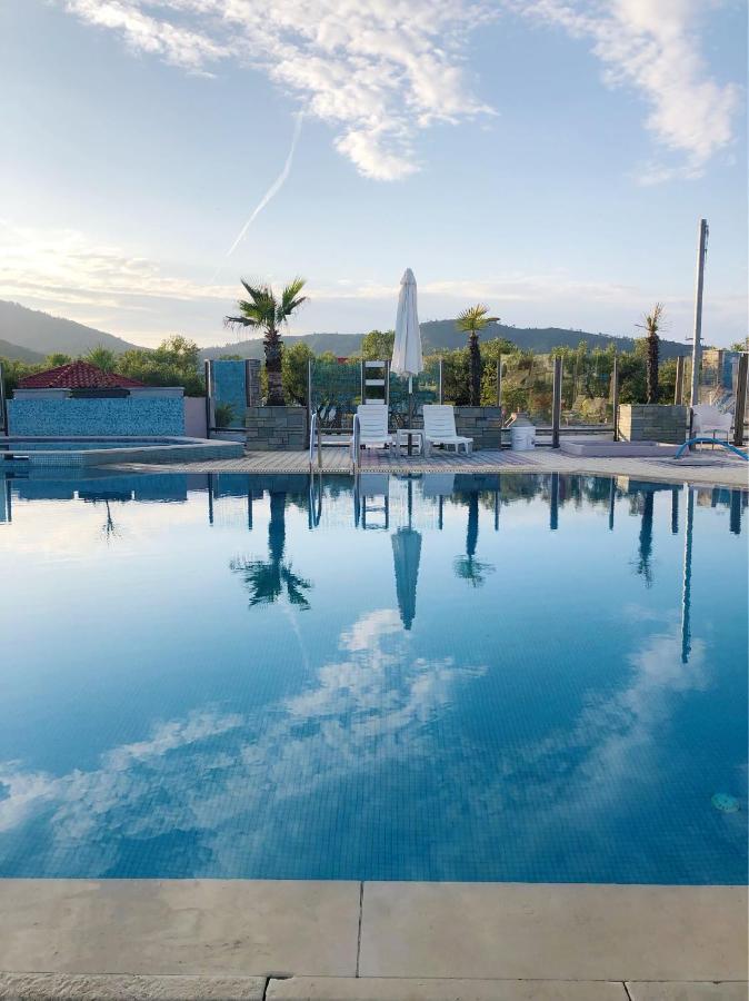 Hotel Palmera סארטי מראה חיצוני תמונה
