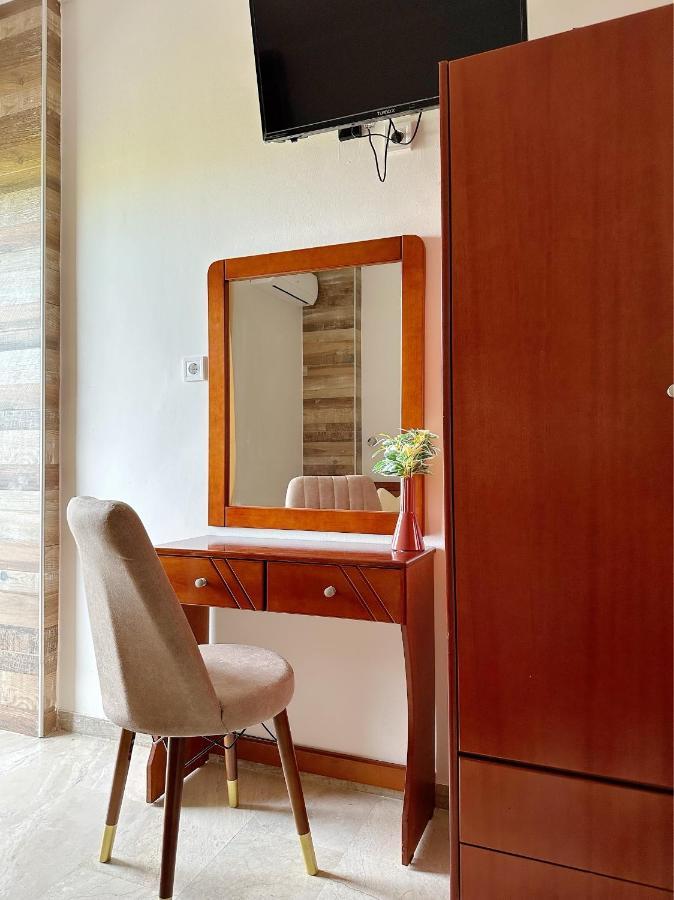 Hotel Palmera סארטי מראה חיצוני תמונה